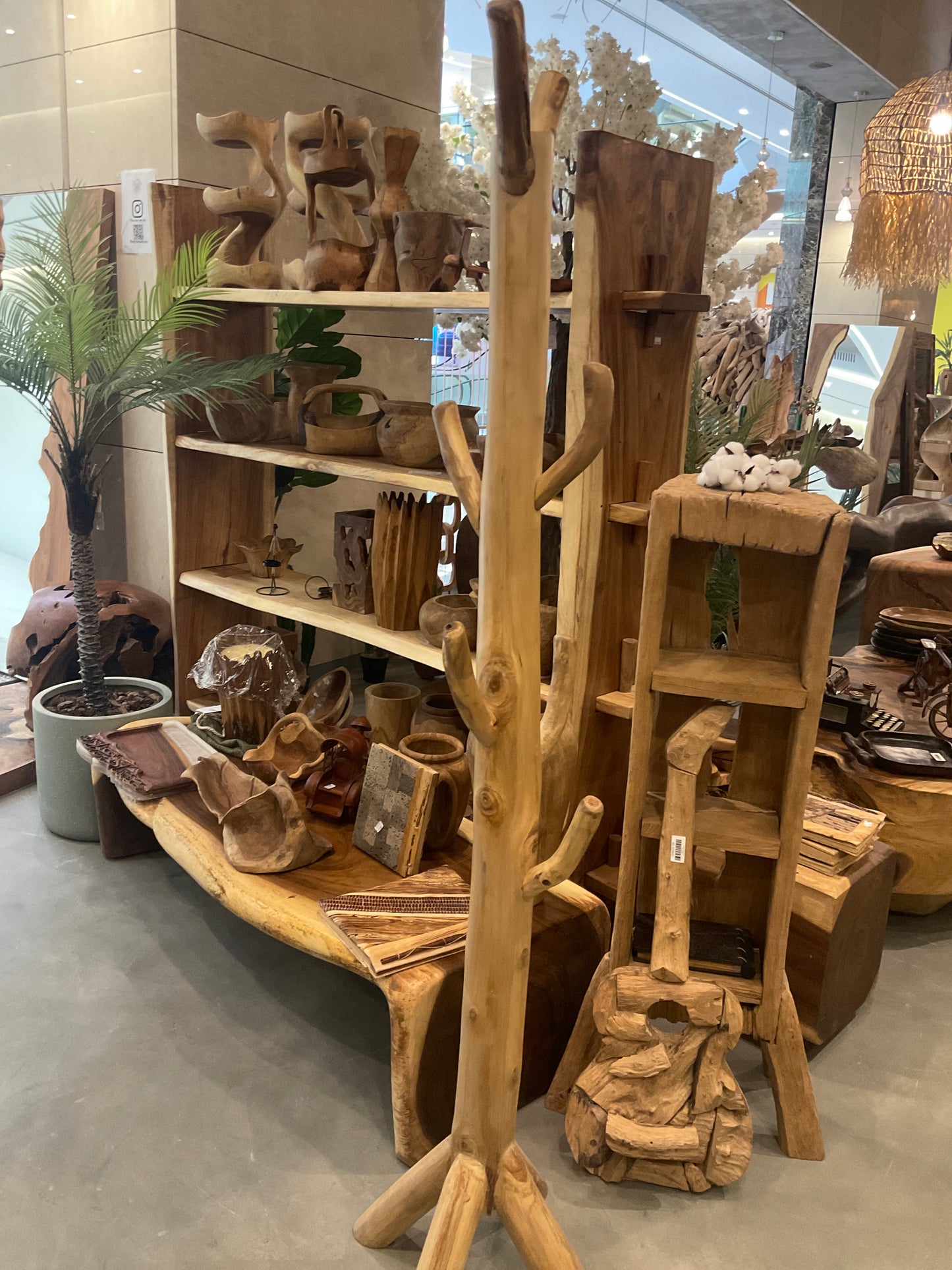 خزانة ملابس