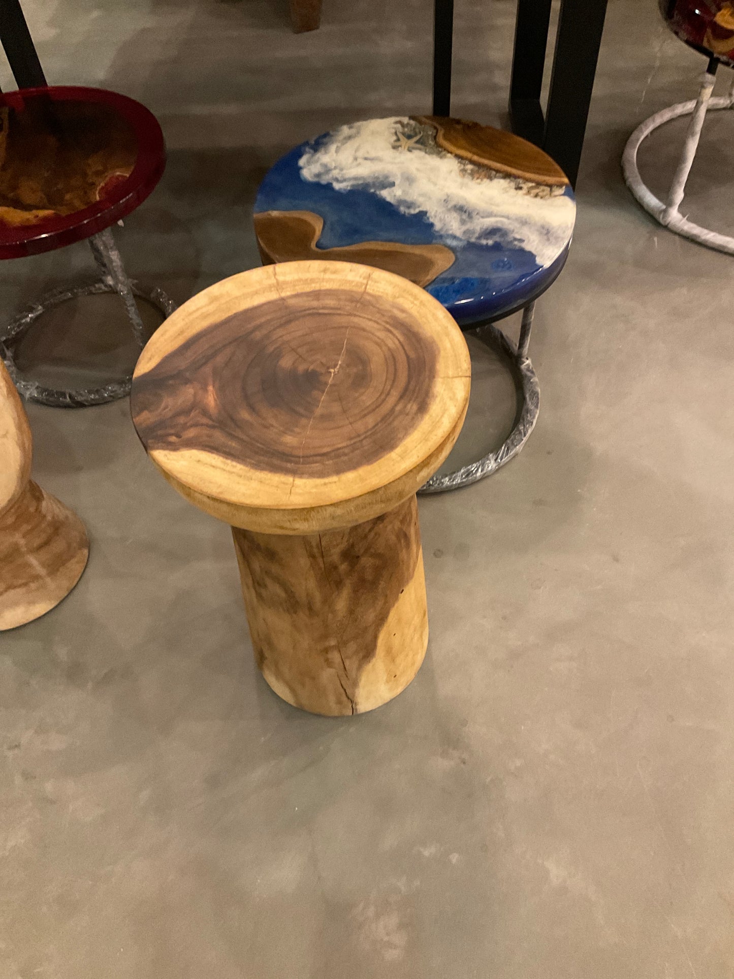 طاوله جانبيه