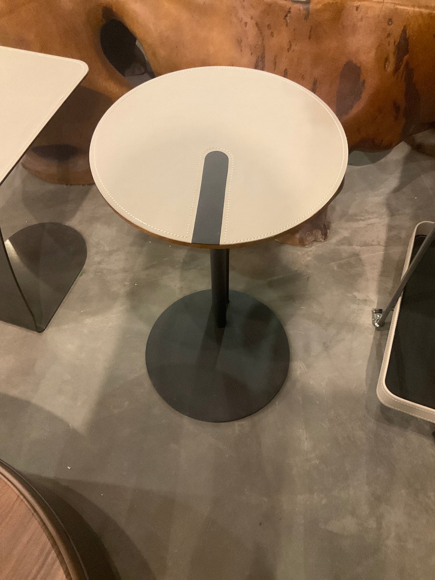 S 8