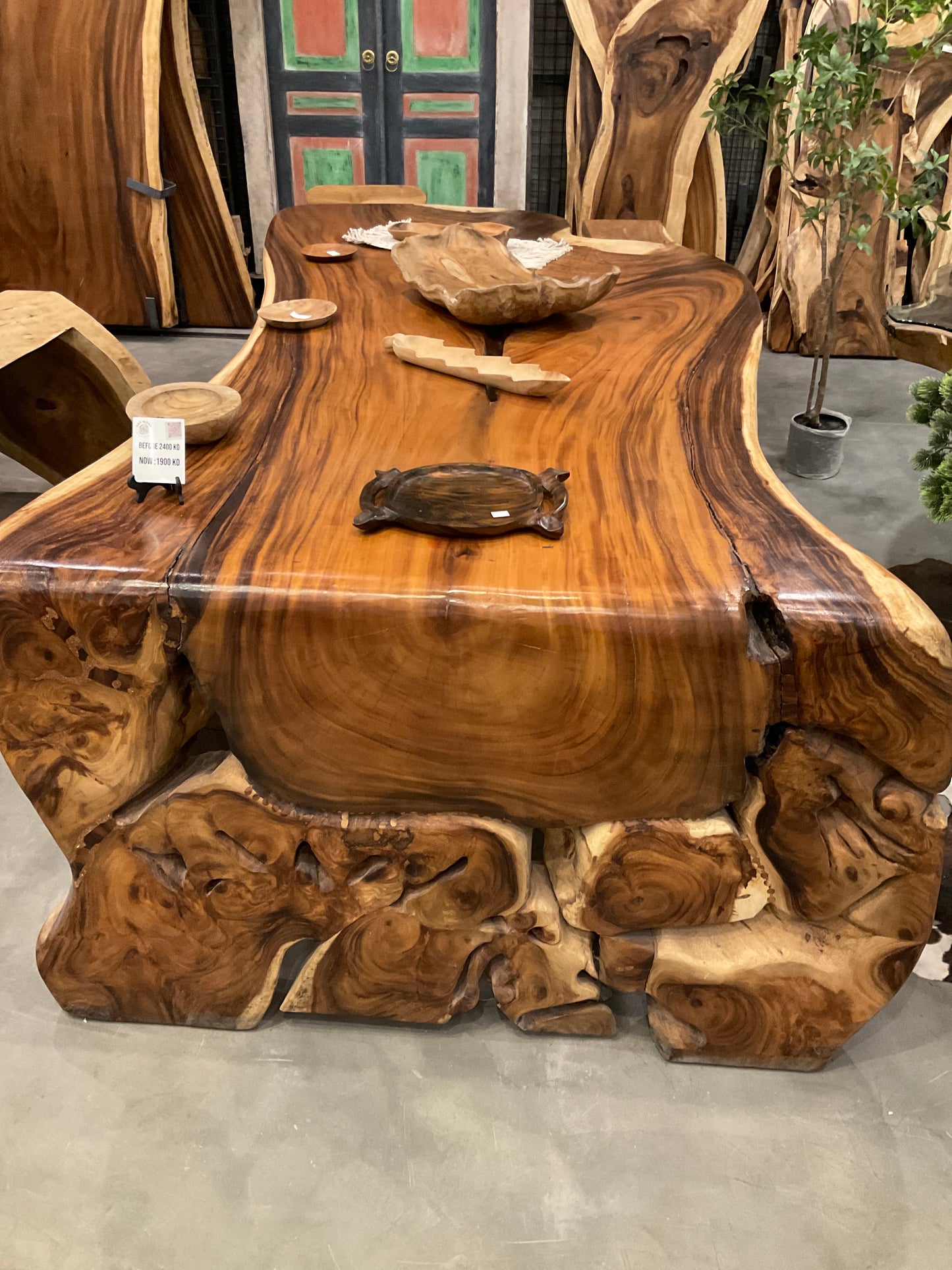 Dining table