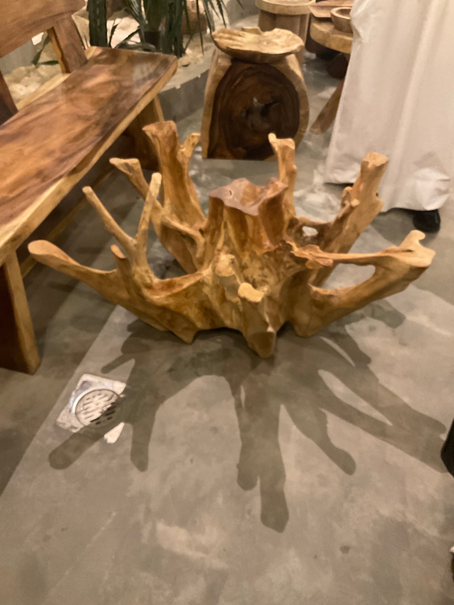 Mirror coffee table